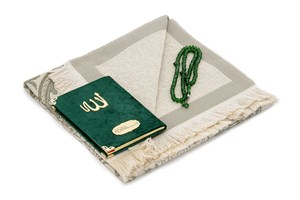 Çanta Boy Kadife Yasin Kitabı - Seccade - Tesbih ve Şeffaf Kutulu Mevlid Hediyeliği - Yeşil
